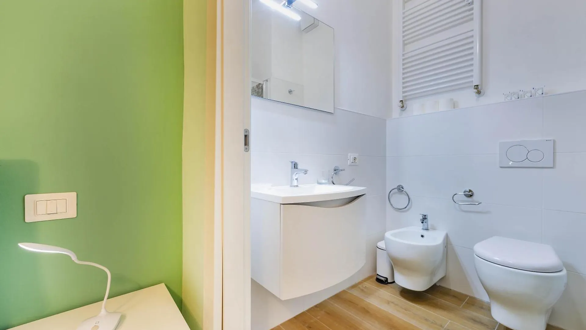 Italianflat - Elegant 2 Bedrooms With Balcony, 5 Min Walking From Arena Verona