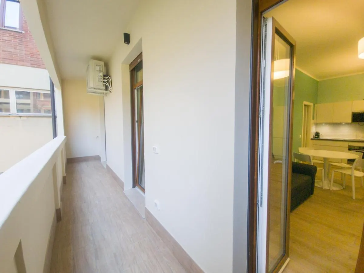 Italianflat - Elegant 2 Bedrooms With Balcony, 5 Min Walking From Arena Verona