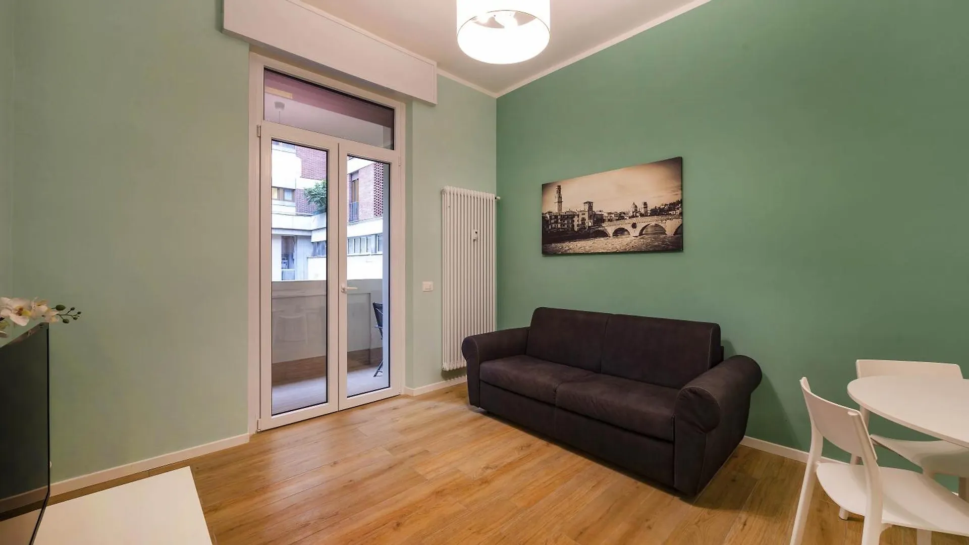 Appartamento Italianflat - Elegant 2 Bedrooms With Balcony, 5 Min Walking From Arena Verona Italia