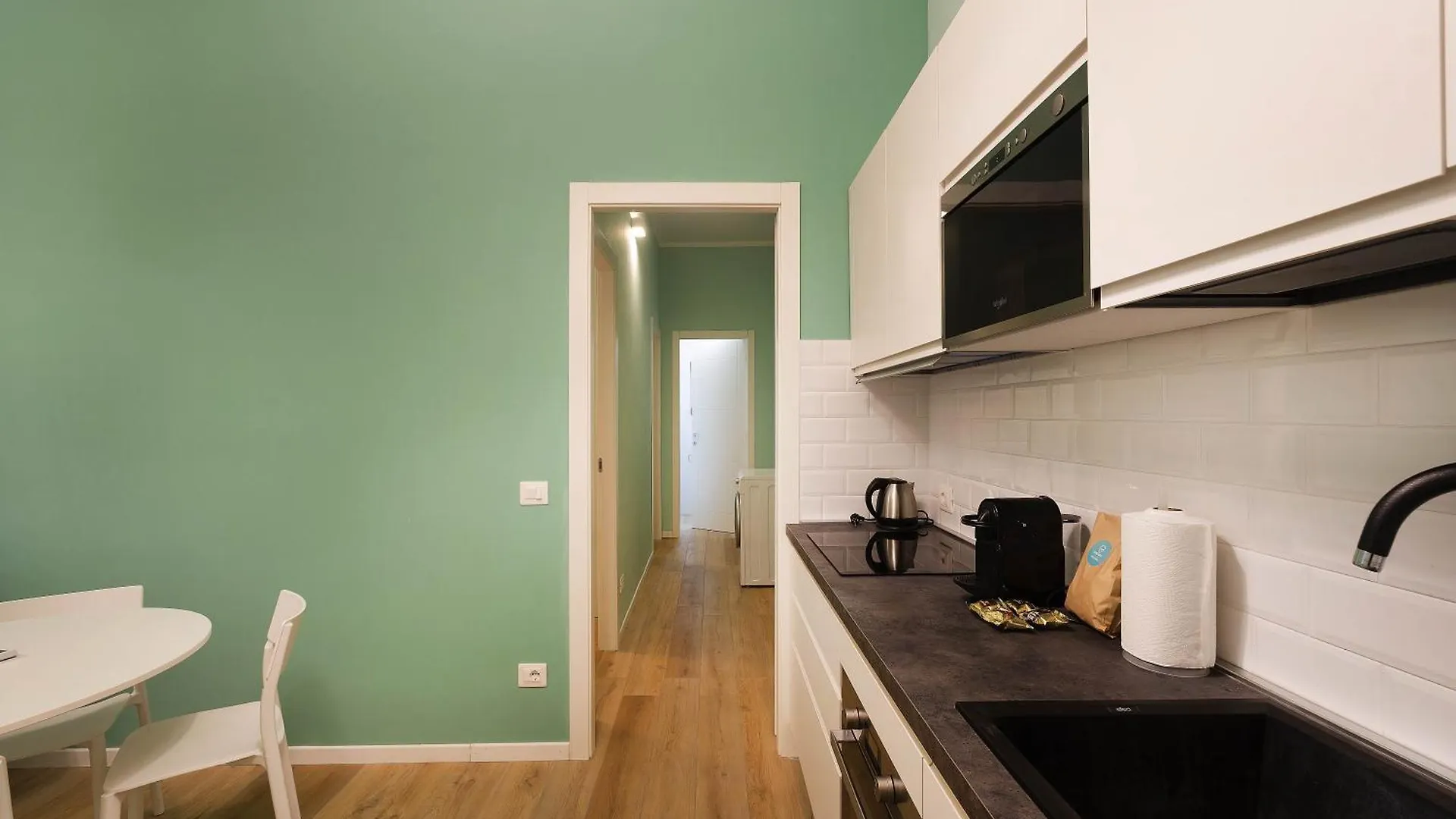 Italianflat - Elegant 2 Bedrooms With Balcony, 5 Min Walking From Arena Verona