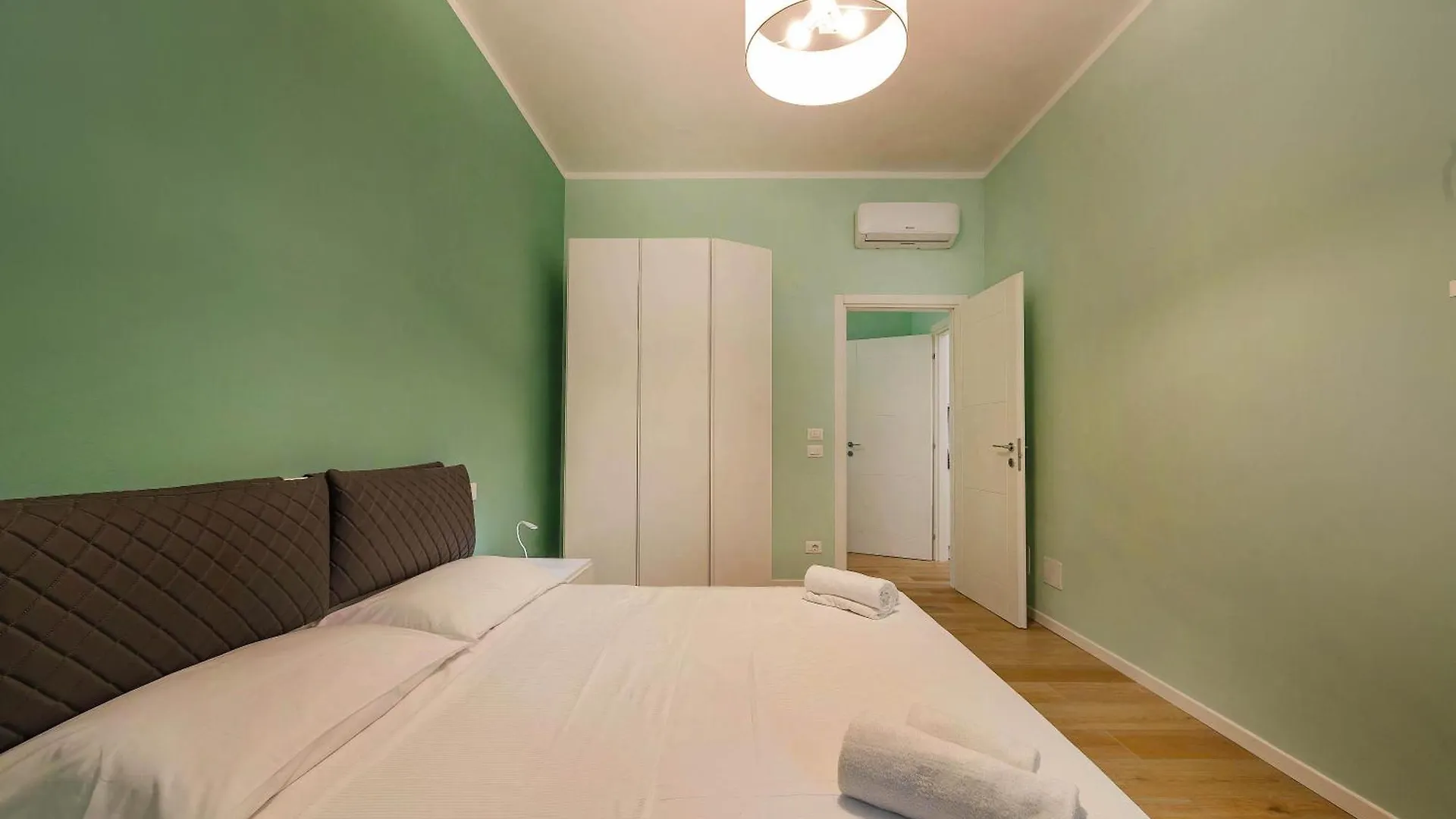 Italianflat - Elegant 2 Bedrooms With Balcony, 5 Min Walking From Arena Verona Appartamento